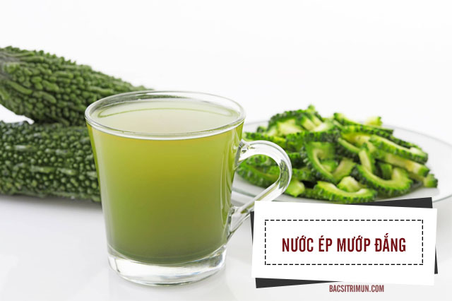 nước ép mướp đắng trị mụn