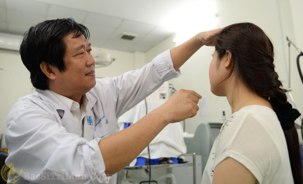 bác sĩ Trần Anh Tuấn (Chuyên khoa Da liễu - Bệnh viện Bạch Mai - Hà Nội) 
