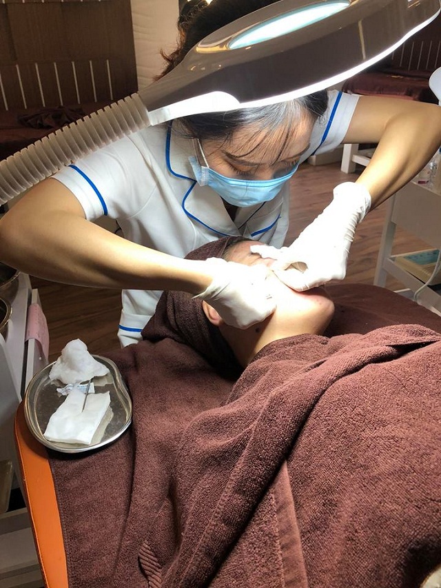 hiệu quả điều trị mụn tại Favina Clinics & Beauty Spa